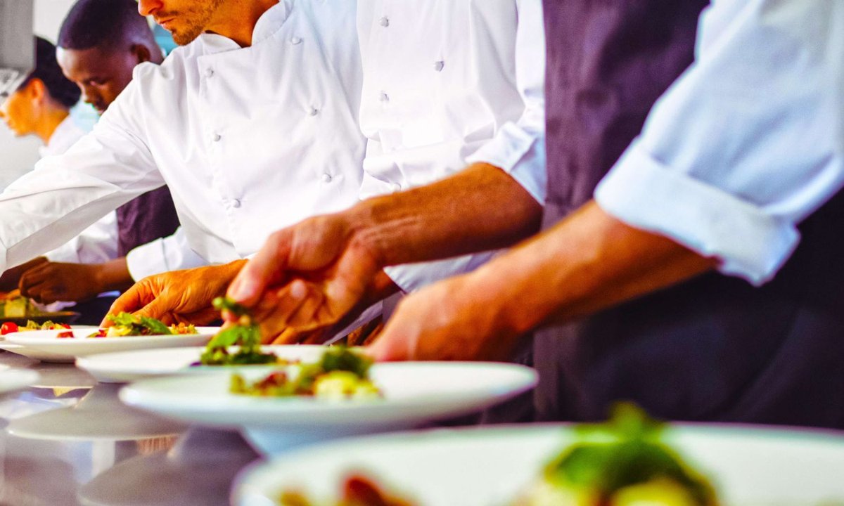 How Dining Experiences & Ambiance Transform Meals Into Lasting Memories